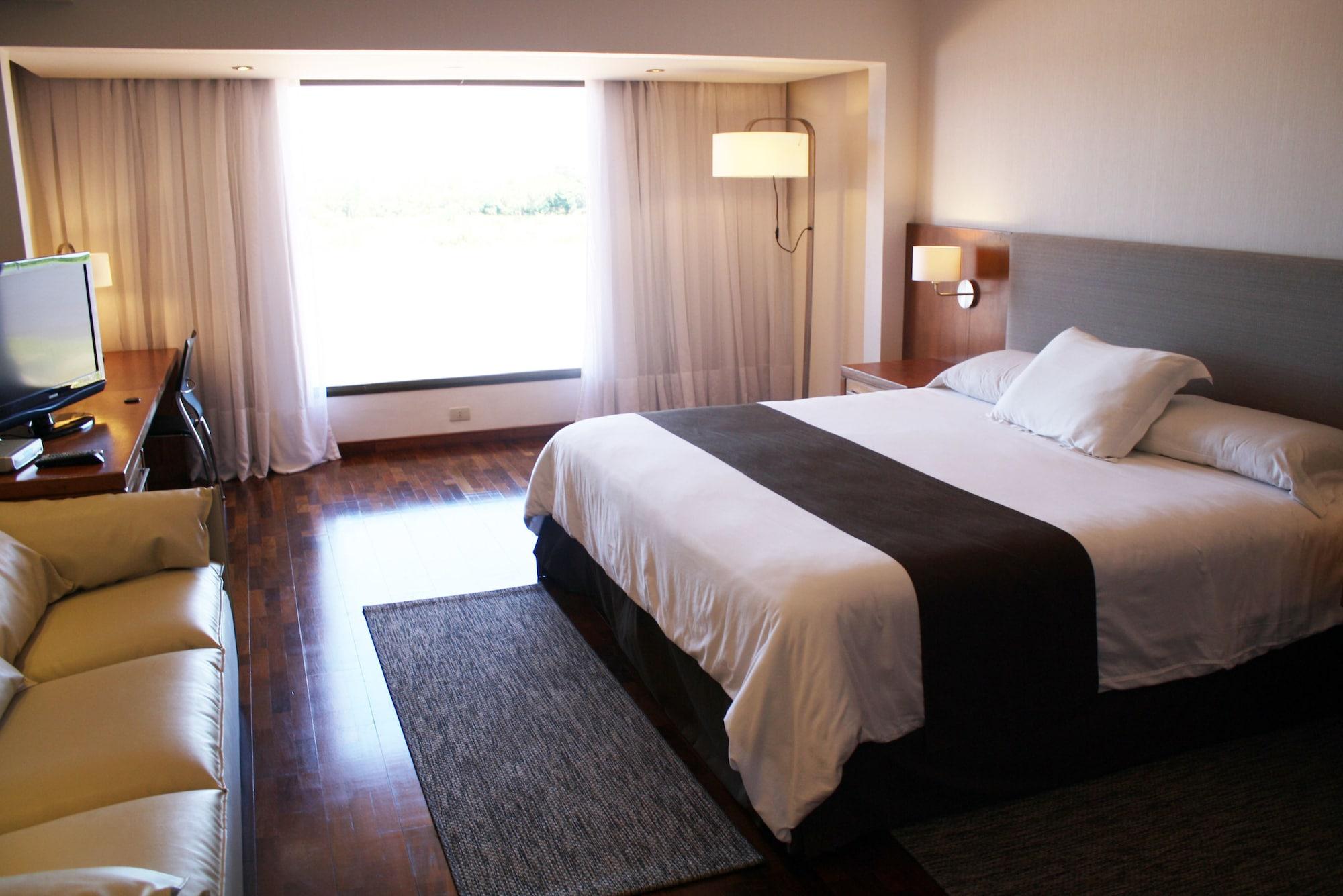 Yacht & Golf Club Paraguayo, A Tribute Portfolio Resort Lambare Ngoại thất bức ảnh